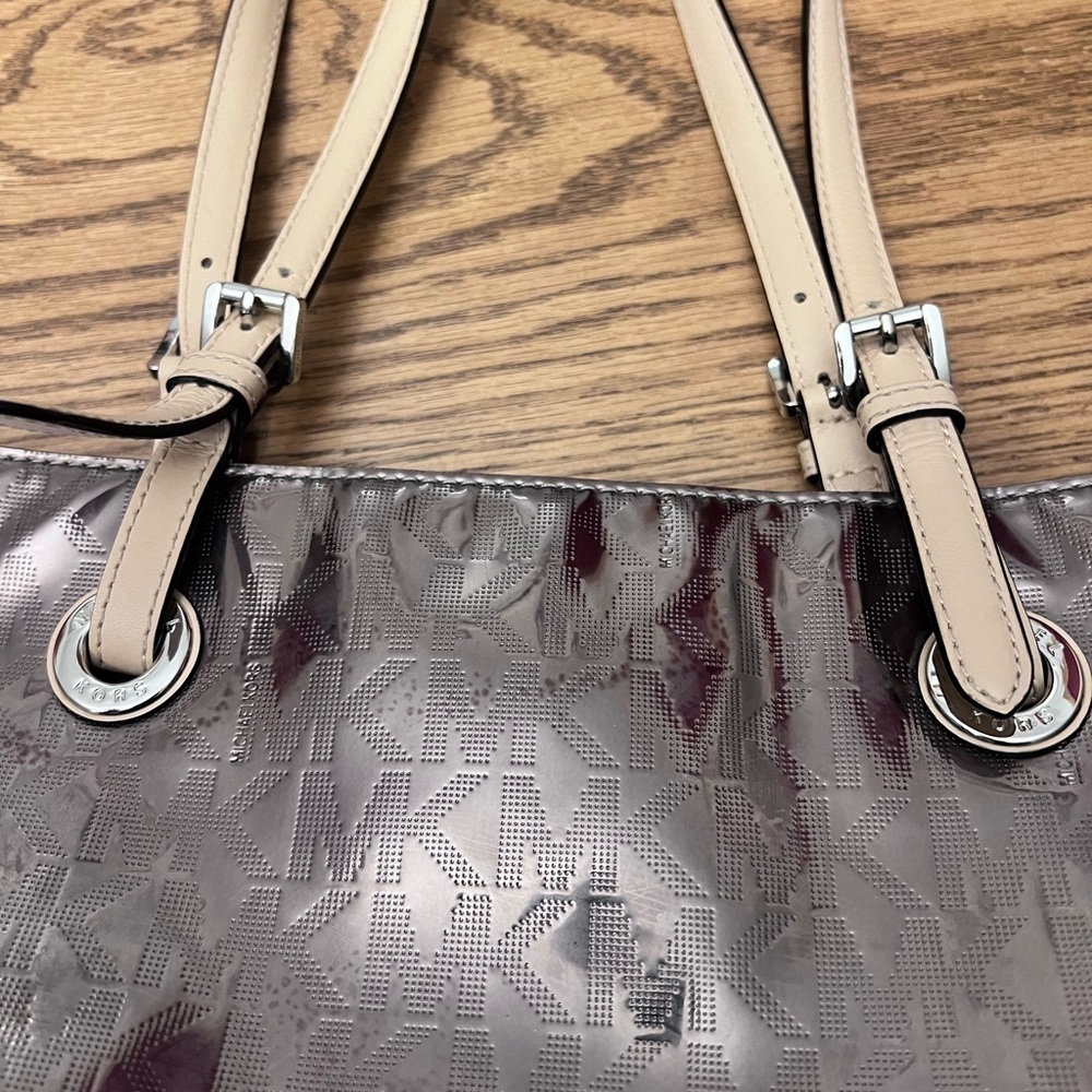 MICHAEL KORS JET SET EAST WEST MIRROR BRONZE METALLIC PATENT LEATHER TOTE - Picture 3 of 14